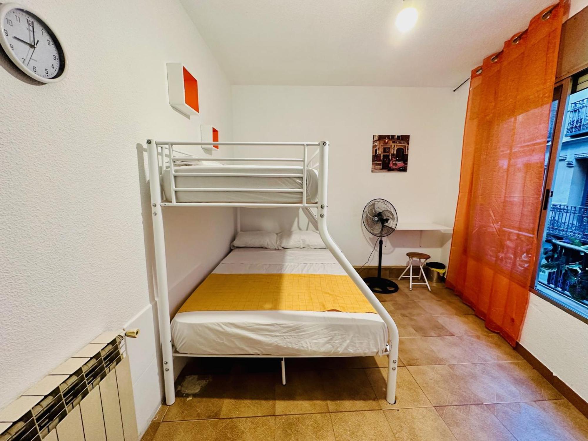Punta Me Rooms In Madrid Downtown Extérieur photo