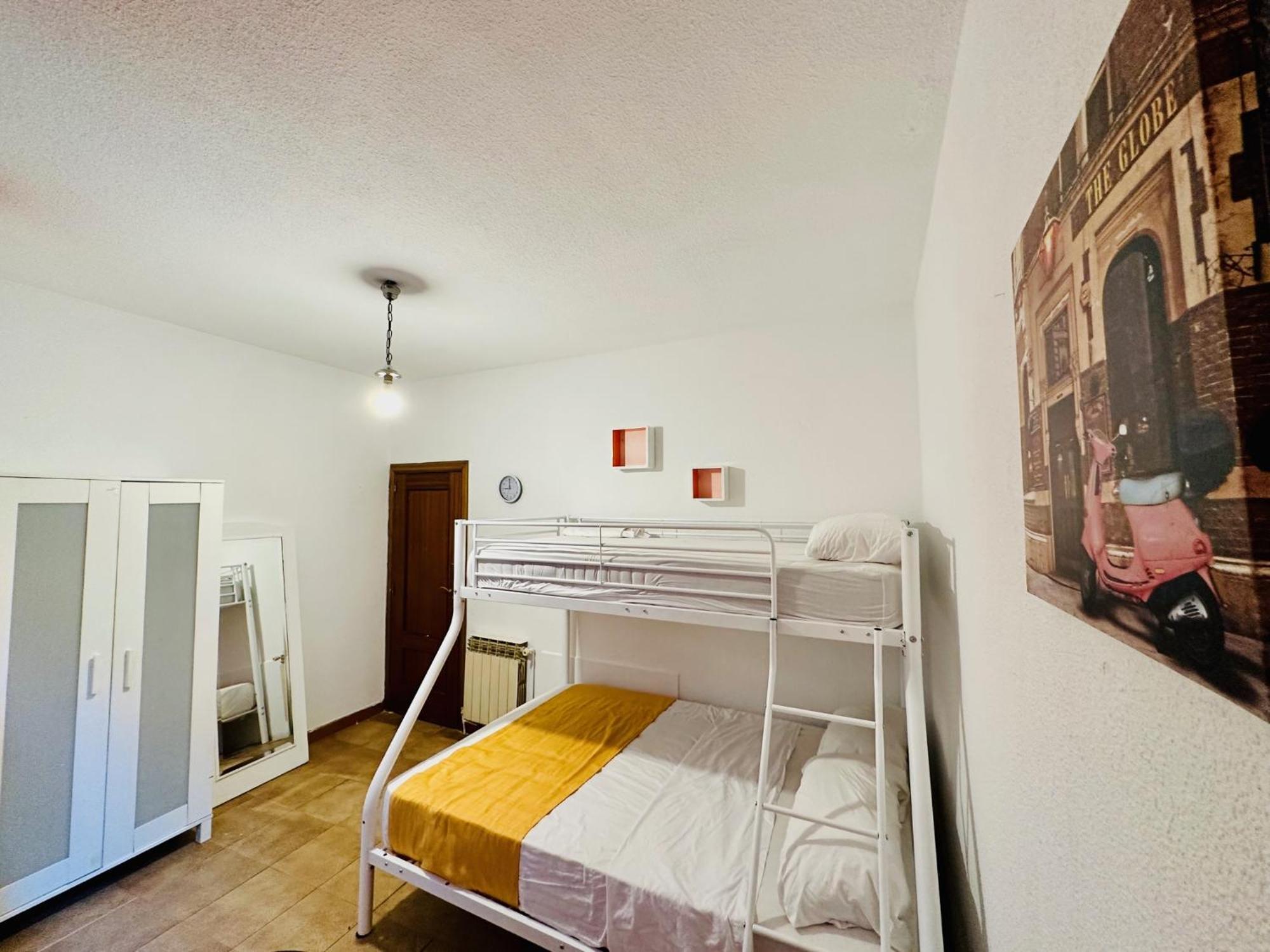 Punta Me Rooms In Madrid Downtown Extérieur photo